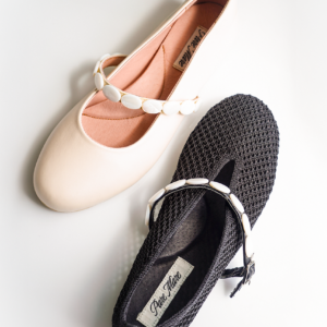 Mary Janes (in Capiz/Noir)
